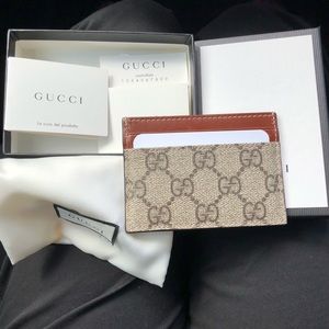 Authentic Gucci Supreme Credit Card Case